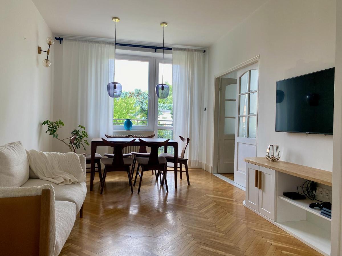 Chic Apartment In Vibrant Area - National Stadium - Saska Kepa Warschau Exterior foto